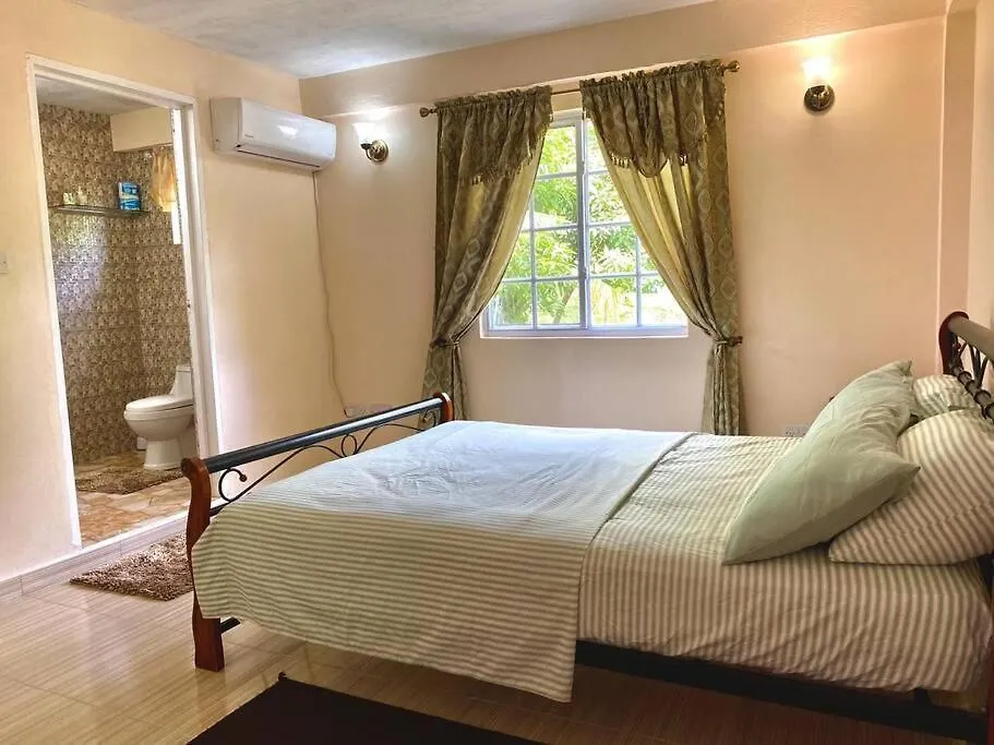 J'S Residence - 1 Bedroom Apartment La Fargue